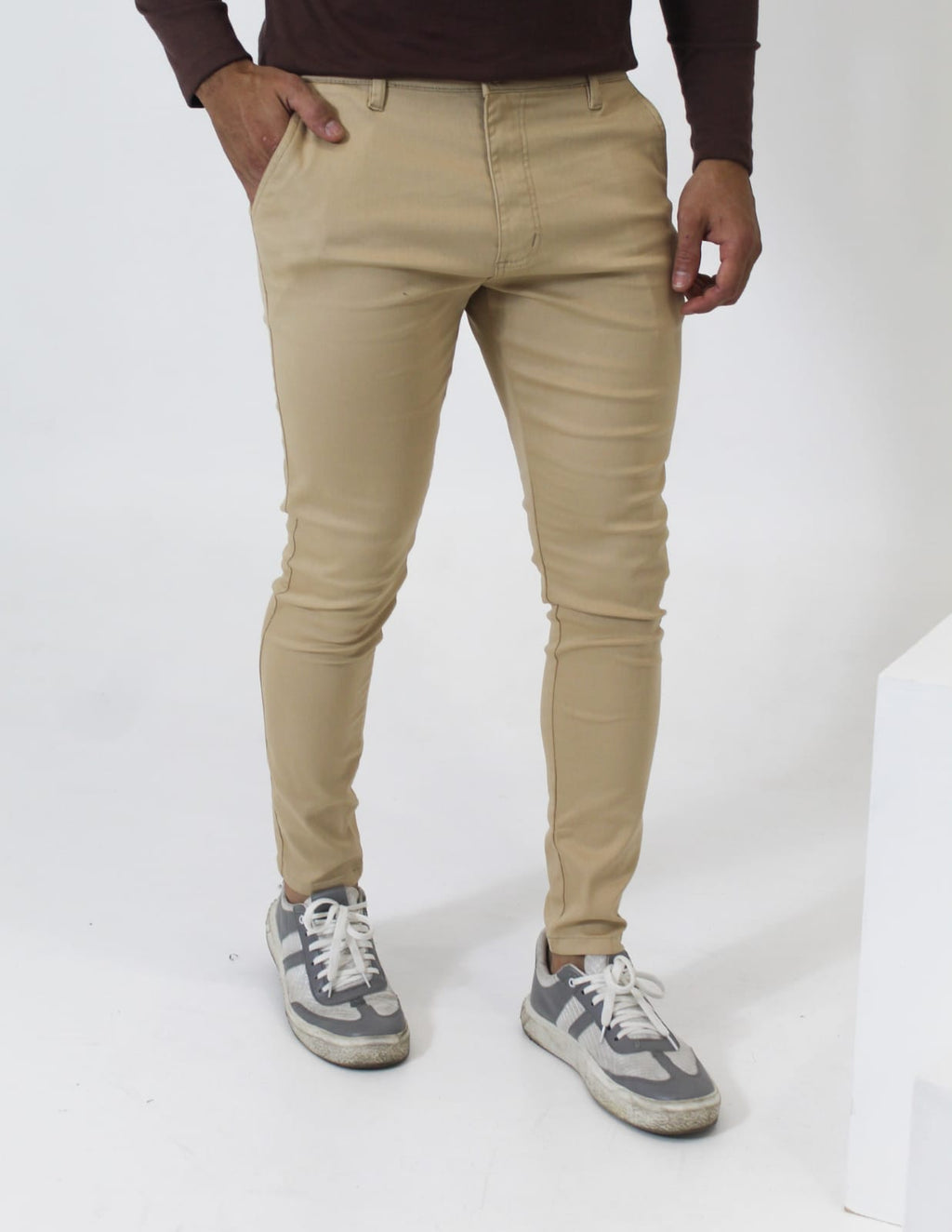 Calça Skinny Sport Fino Sarja com Elastano - Beje