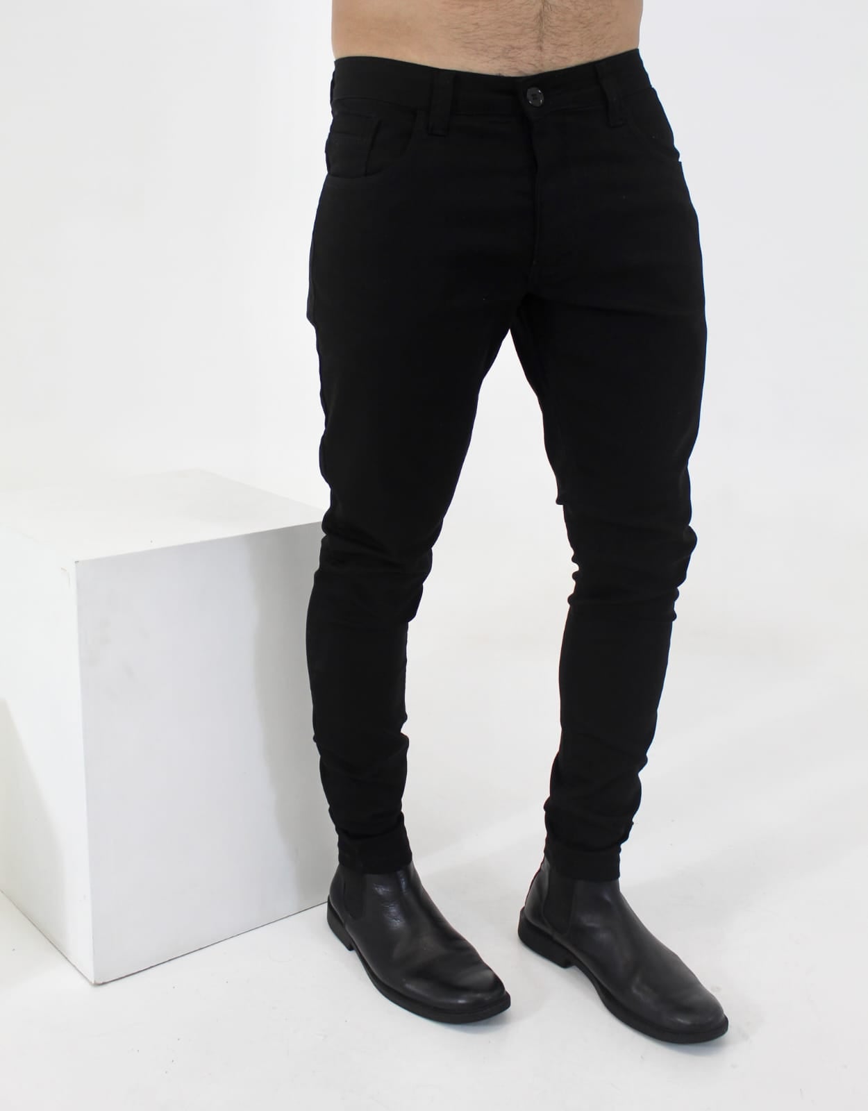 Calça Skinny Sport Fino Sarja com Elastano - Preto