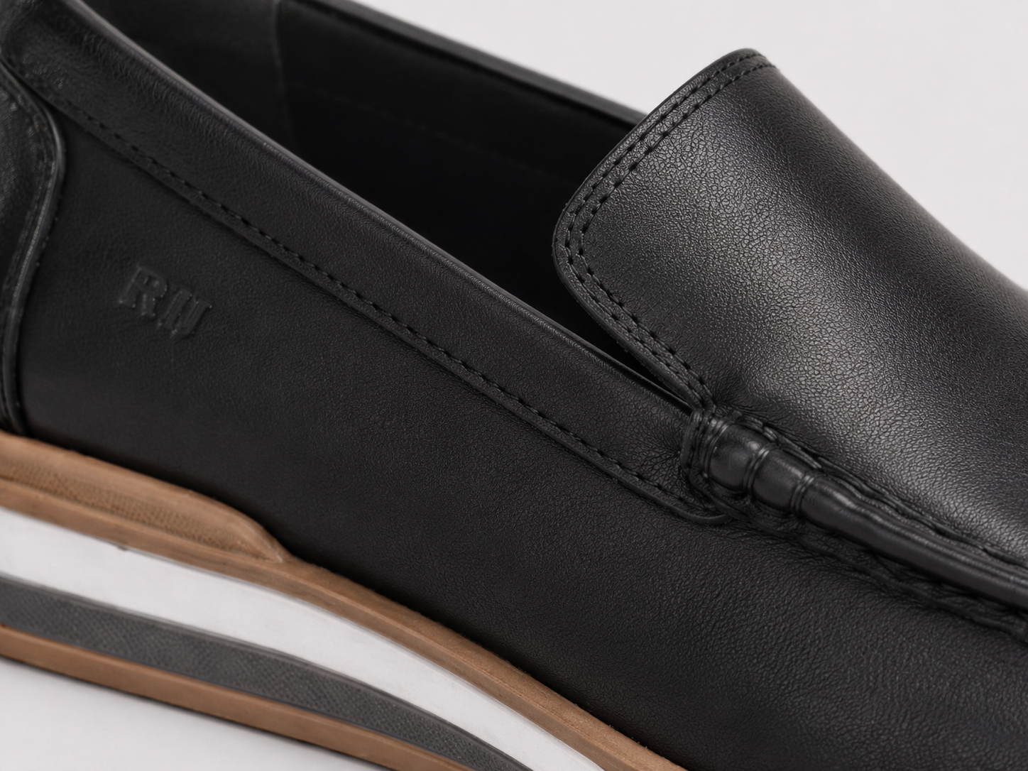 Mocassim Imperium Loafer Couro - Preto