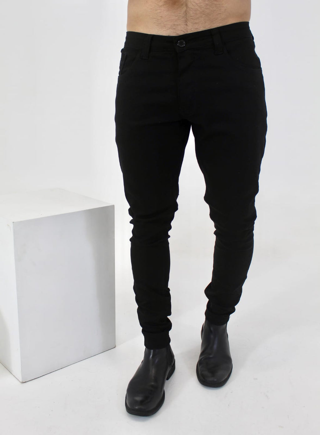 Calça Skinny Sport Fino Sarja com Elastano - Preto