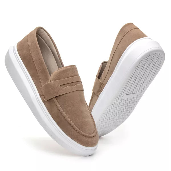 Mocassim Loafer em Camurça - Bege