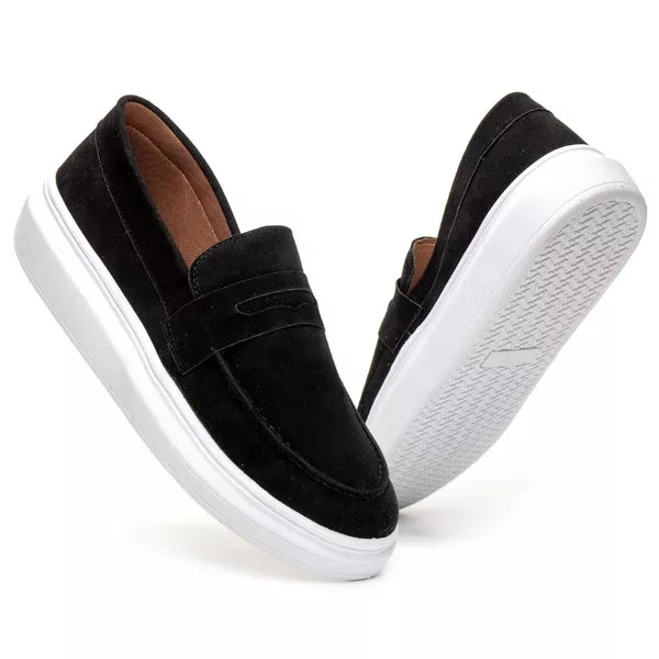 Mocassim Loafer em Camurça - Preto